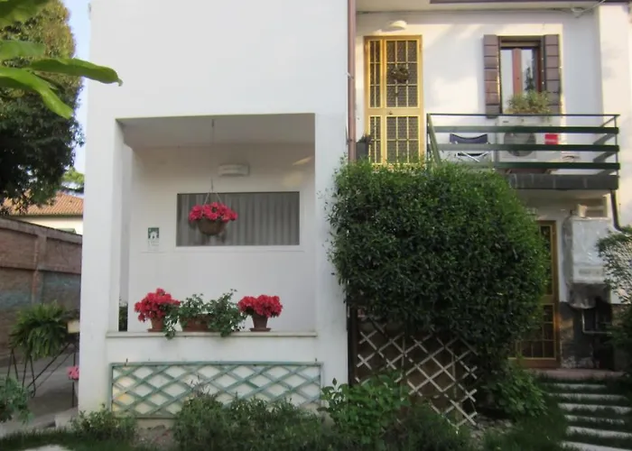 Bed and Breakfast A Casa Di Dora Treviso